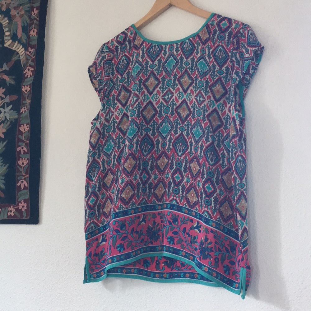 Anthropologie Tolani Silk Top w/ Window Back